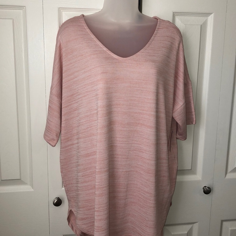 Light pink 3/4 sleeve top